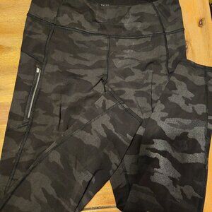 Athleta camo raineir tights